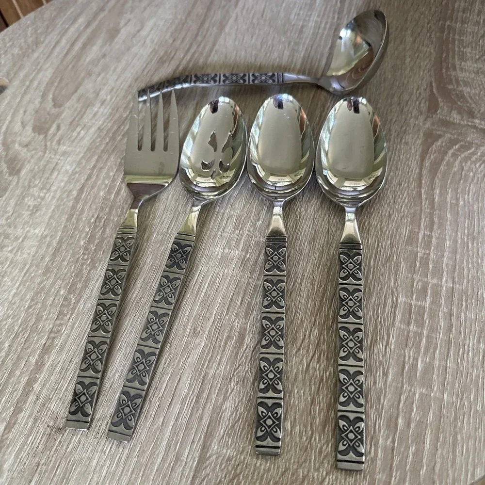 Vintage EKCO ETERNA MONTALO STAINLESS STEEL, Korea, 5 Serving Pieces